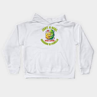 Just a girl who loves cheese n pickle Kids Hoodie